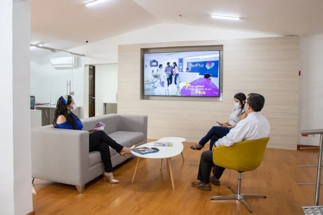 MedPlus - equipo de atención al usuario